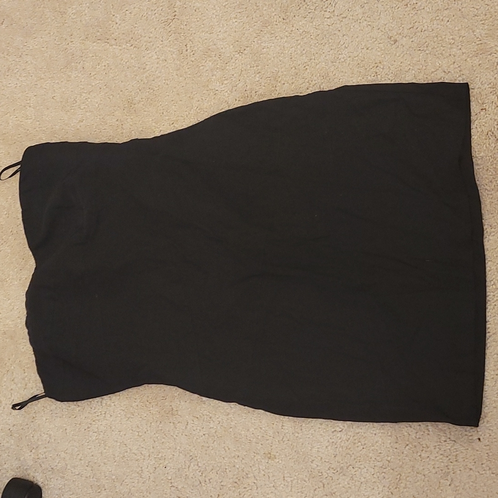 Black strapless fitted mini dress